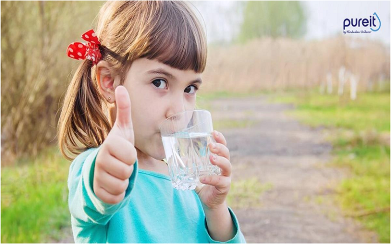 Tips to keep kids hydrated this summer!